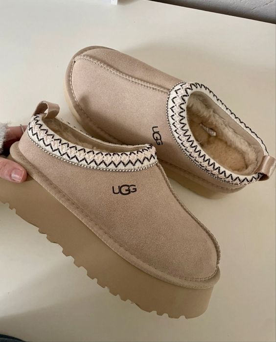 Ugg Tazz // 37 Novas