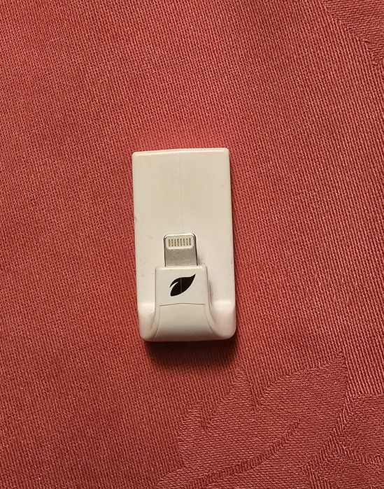 Adaptador sd card para Iphone, Ipad.. Leef iAccess Micro SD Reader for