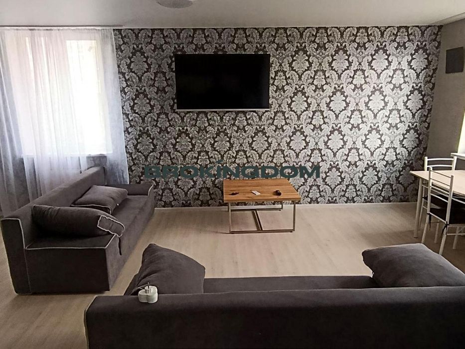 Оренда квартири 4-кімн/ вул. Симоненка, Бровари