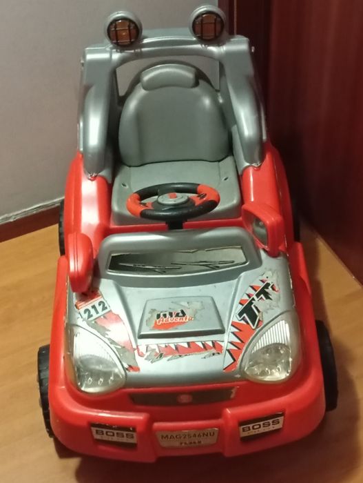 Vendo carinho de brinquedo para criança