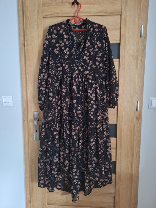 Elegancka sukienka