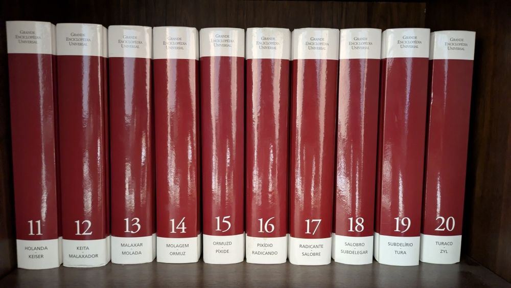 Grande Enciclopédia Universal - 20 volumes