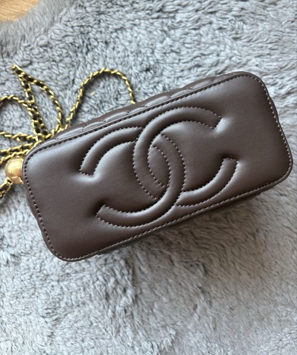 Torebka chanel kuferek
