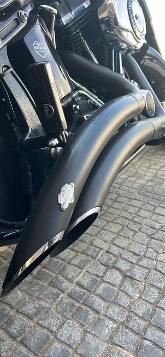 Vance & Hines  Big Radius Harley Davidson