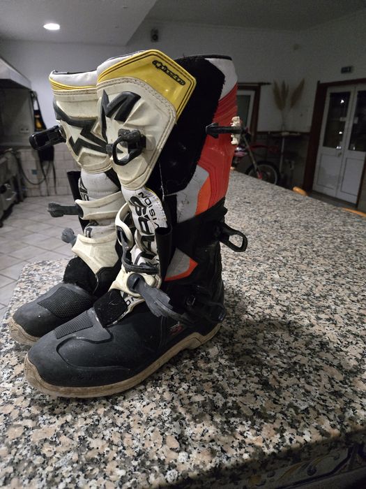 Botas alpinsatrs tech3