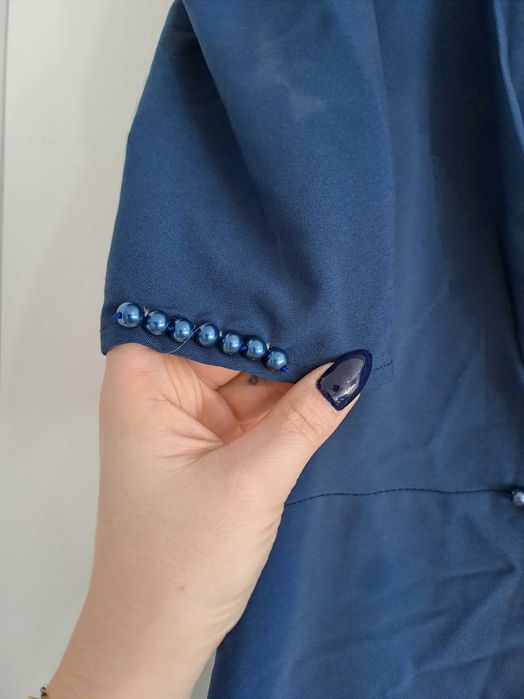 Sukienka z perełkami