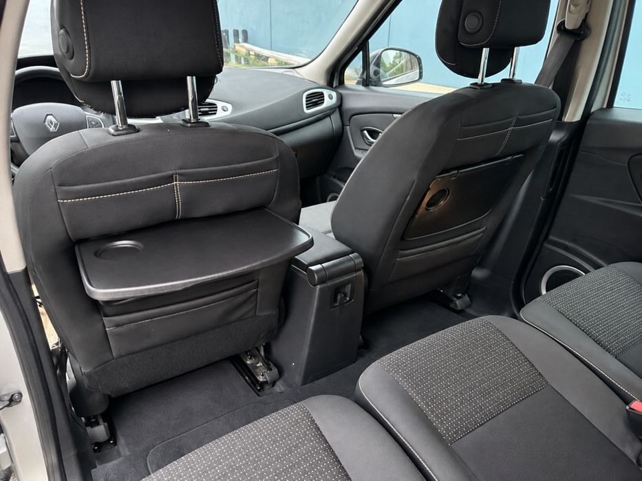 Renault Scenic 1.5dci - 7 lugares - excelente estado