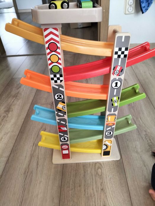 Zabawka kulodrom drewniany