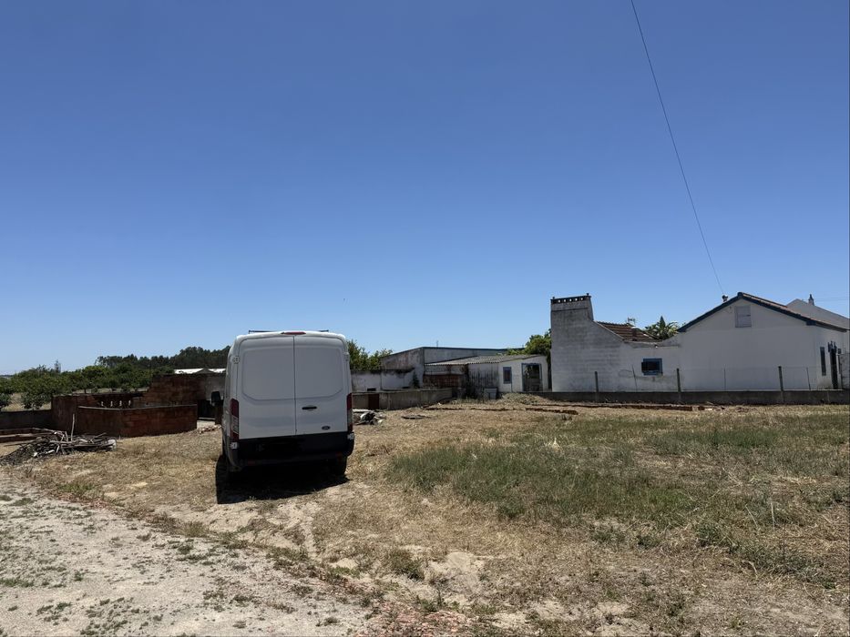 Alugo lote de terreno
