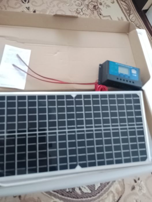 Сонячна панель з контролем