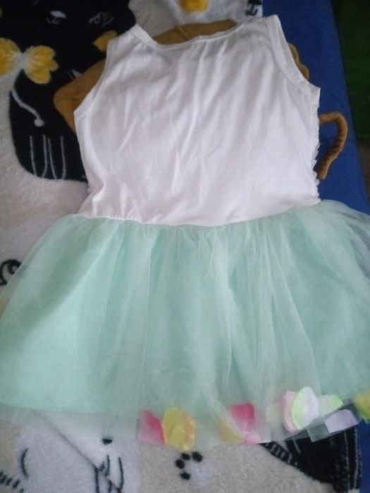 Платье летнее на девочку.