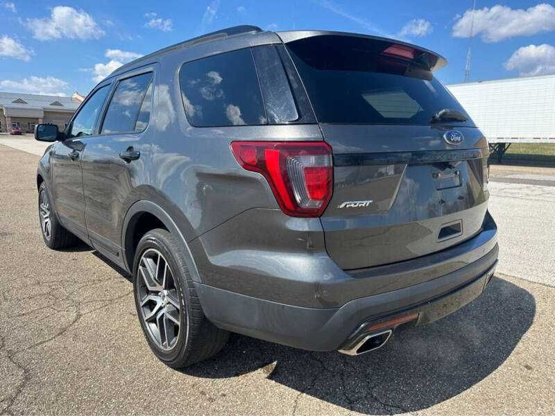 2017 Ford Explorer Sport