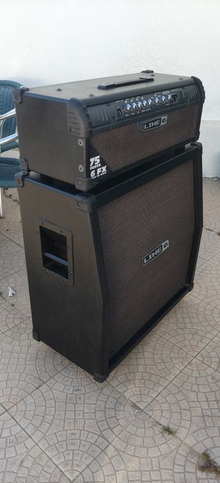Amplificador de guitarra Line 6 Spider III HD75 com gabinete Line 6 Spider 4x12