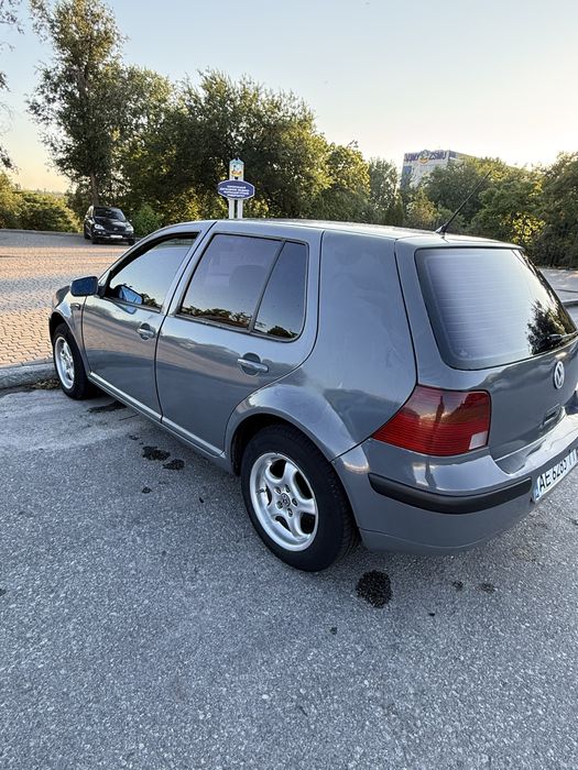 Volkswagen Golf IV (Mk4) 1998 р. 1.4 Газ/Бензин