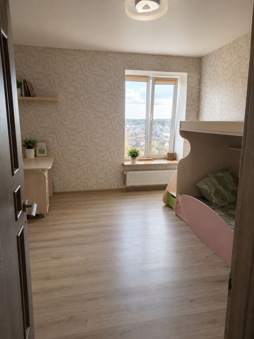 Продається велика євро 3к з ремонтом в центрі міста