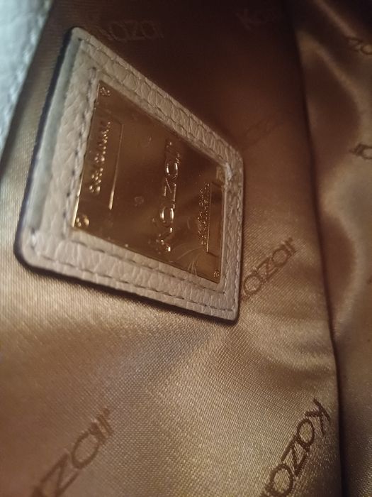 Piękna kremowa torebka Kazar