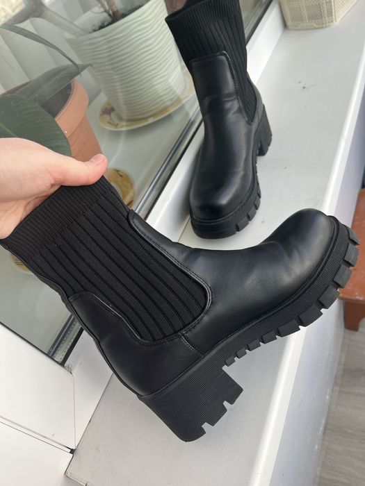 Продам ботинки-челси с высоким эластичным голенищем, размер 37