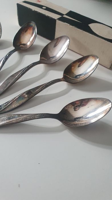 Łyżeczki posrebrzane PRL 1974 – Warszawska Fabryka Platerów Hefra,