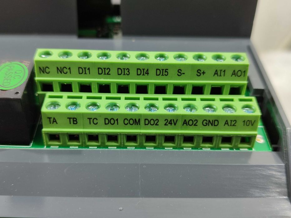 7,5кВт 11кВт 15 кВт 380В/380В конкурент DANFOSS частотник