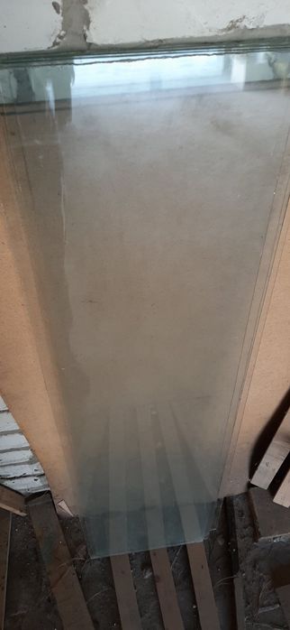 Продам  простое стекло