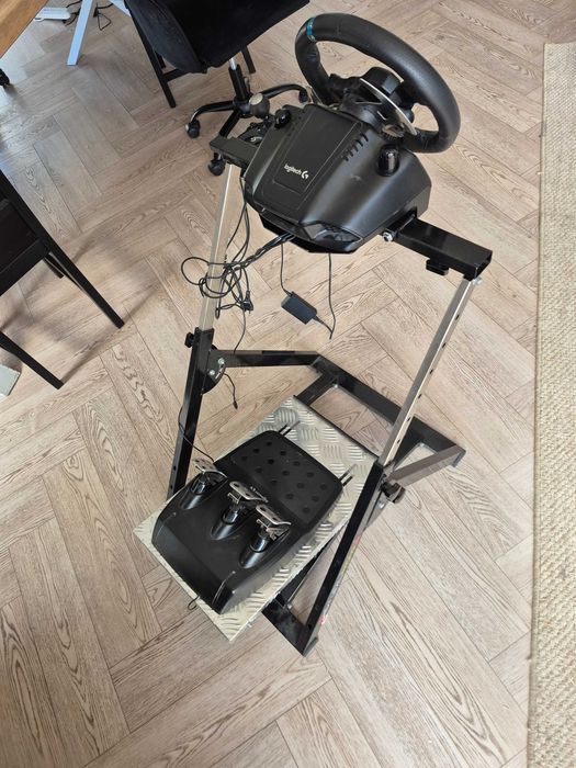 Kierownica logitech G29 + stojak NLR GT Ultimate