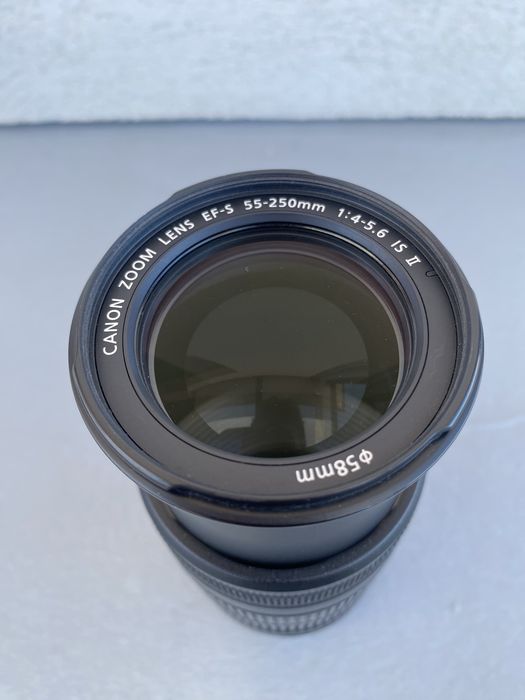 Objectiva Canon EFS 55-250 f/4-5.6 IS II