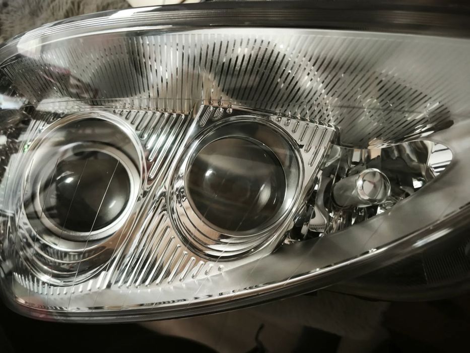 Farol esquerdo bi-xenon direcional Mercedes classe S w221