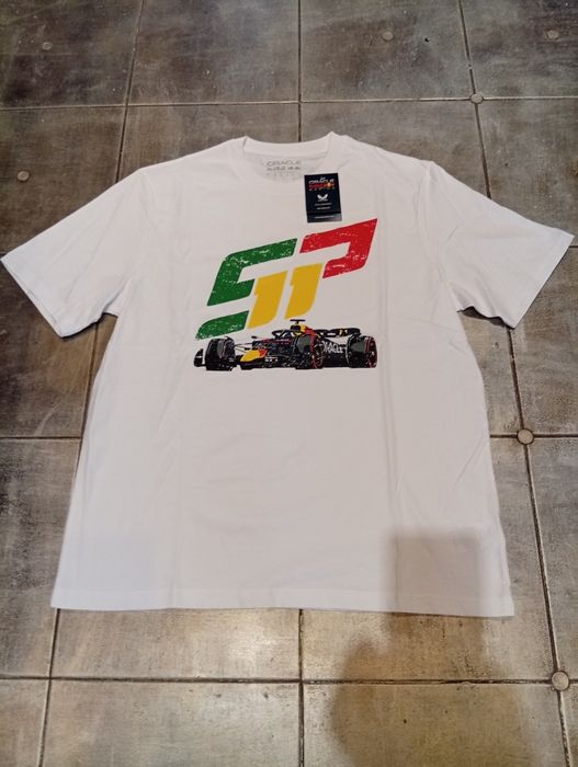 F-1 Red Bull. Нові,котон.