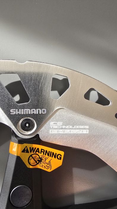 Tarcze Shimano RT-MT810-M Ice Technologies 180mm CL, komplet lub pojedynczo