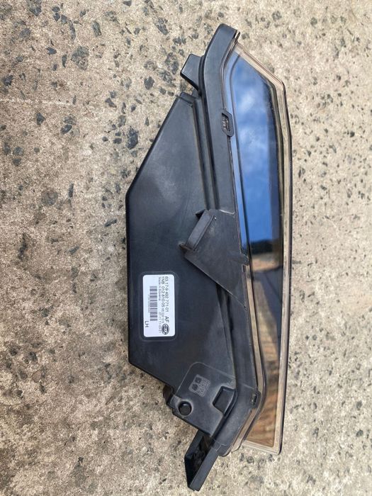 Туманна фара ліва на BMW X3 G01, оригінал.