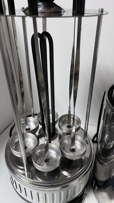 Шашличниця електрична 1000w