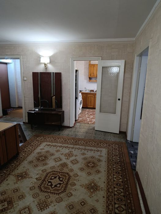 Срочная продажа большой добротной 3к квартири в Леваневцев.