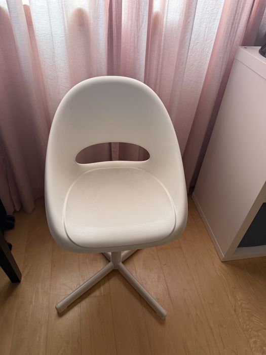 Cadeira de secretaria de crianca