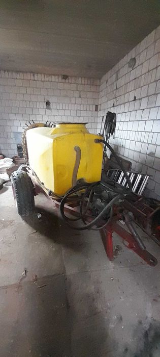 Opryskiwacz sadowniczy Ślęza