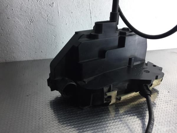 Fechadura / fecho porta frente direito RENAULT Megane II (BM0/1_, CM0/