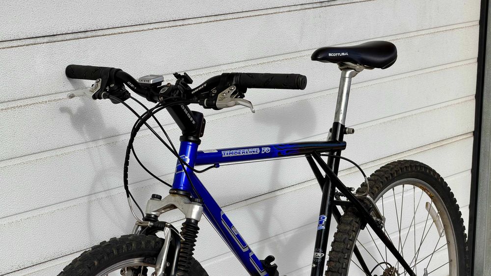 GT Timberline FS BTT aro 26 suspensão RockShox