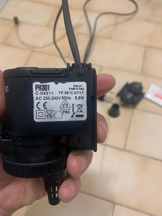 Vendo bomba de circulação aquaclear 30