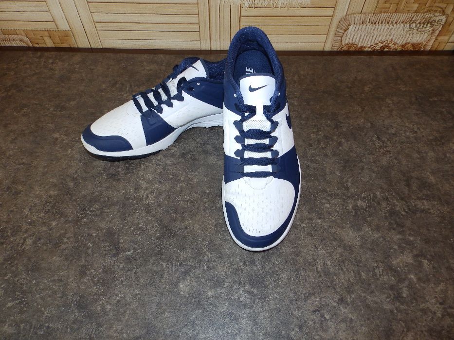 Кроссовки Nike FS Lite Trainer