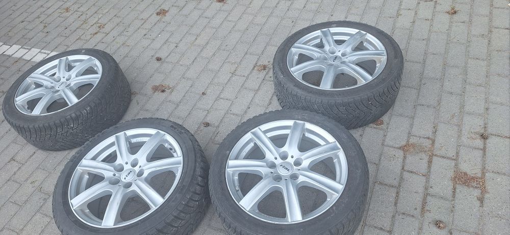 Na sprzedaz Alufelgi 17"