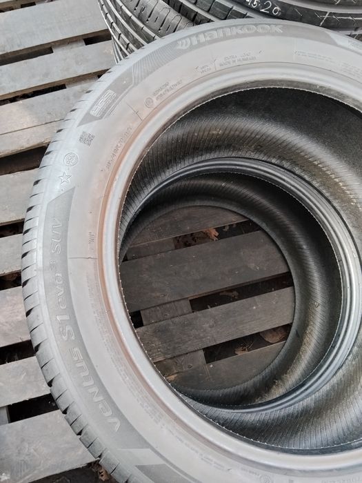 Hankook 305 40 r20 2шт шини bmw х5 літні б'у з Європи