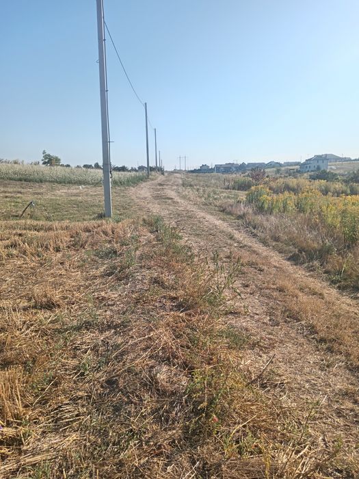 "Продам земельну ділянку в Обарові