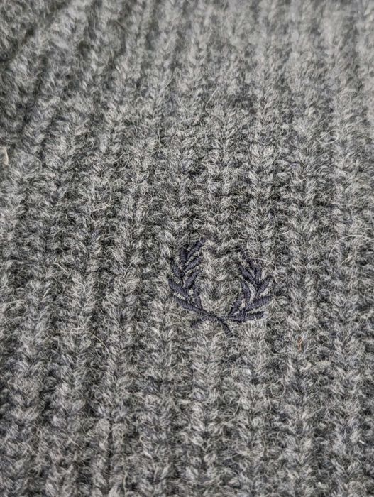 Светепр кофта чоловіча FREDPERRY розмір M