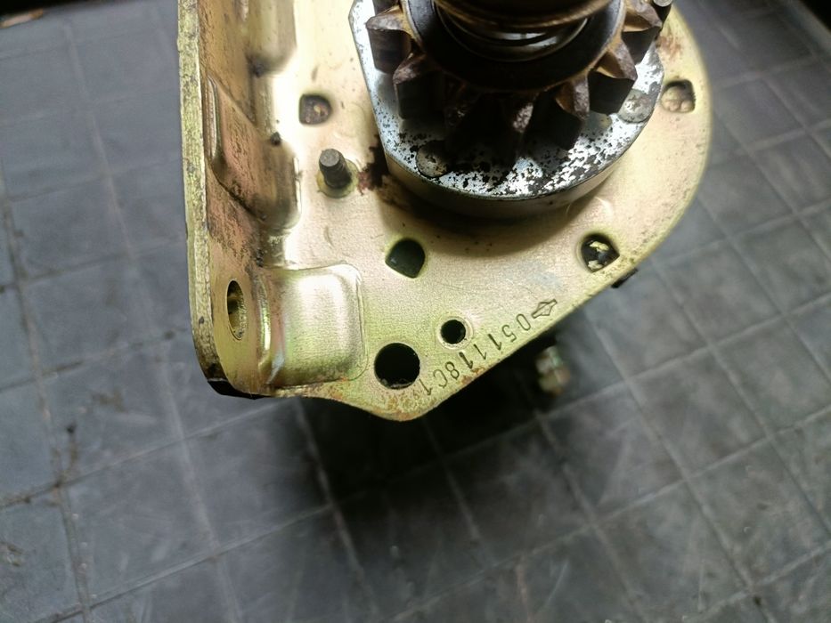 Rozrusznik do traktorek kosiarka Briggs stratton 14 zębów metal