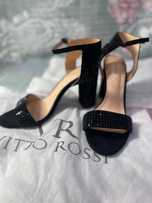 Босоніжки від Vitto Rossi