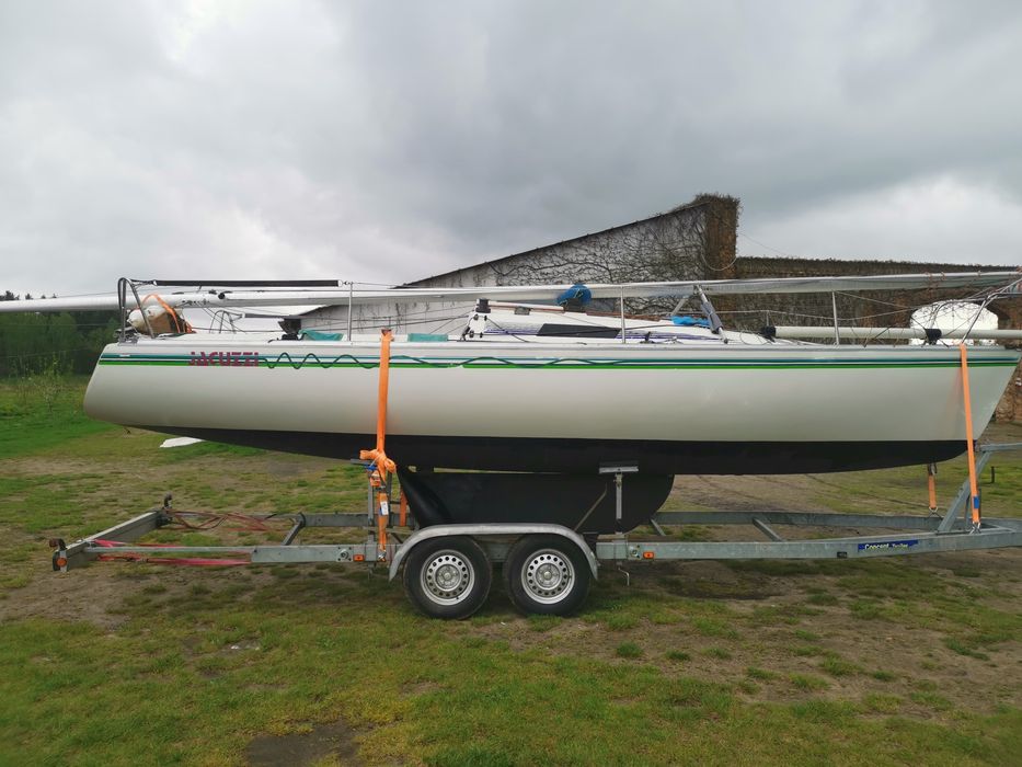 Jacht żaglowy, regatowy , monotyp Beneteau First Class 8 8m