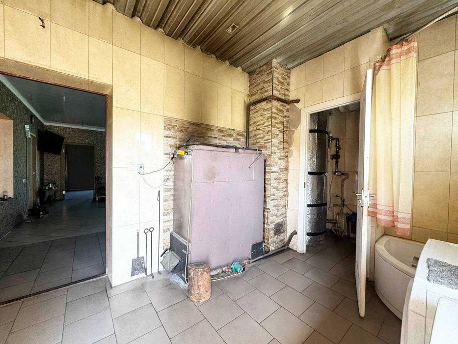 Продається діючи СІМЕЙНА Молочна ЕКОФЕРМА +3,2 га +10 га землі