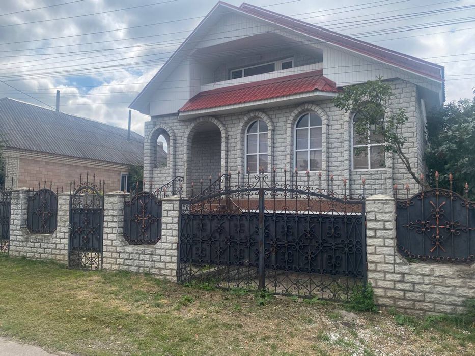 Новий будинок з ремонтом (л1