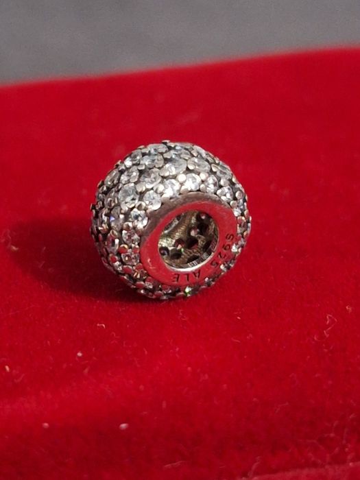 Nowy charms pave - srebro 925