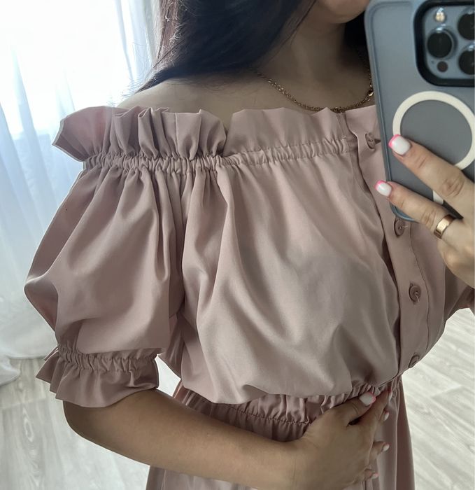 Сукня пудрова