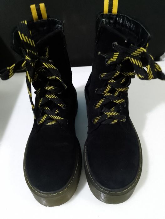 ботинки с натурального замша